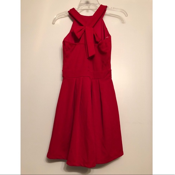 Small Little Red Dress with Bow - Picture 2 of 3